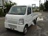 It is a picture of the white suzuki carry truck in 2009,Sub Photo 1 Stock No.Y026321