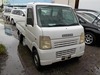 It is a picture of the white suzuki carry truck in 2003,Sub Photo 0 Stock No.Y026489