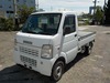 It is a picture of the white suzuki carry truck in 2002,Sub Photo 1 Stock No.Y026597
