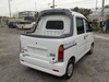 It is a picture of the white daihatsu hijet deck van in 2001,Sub Photo 2 Stock No.Y027287