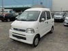 It is a picture of the white daihatsu hijet deck van in 2001,Sub Photo 1 Stock No.Y027287