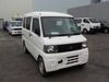 It is a picture of the white mitsubishi minicab passenger van in 2001,Sub Photo 0 Stock No.Y027472
