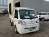 It is a picture of the white daihatsu hijet dump in 2017,Sub Photo 1 Stock No.Y027591