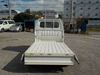 It is a picture of the white suzuki carry truck in 2002,Sub Photo 4 Stock No.Y027925
