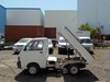 It is a picture of the white daihatsu hijet  dump in 1992,Sub Photo 13 Stock No.Y028564