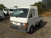 It is a picture of the white daihatsu hijet  jumbo in 1997,Sub Photo 1 Stock No.Y028759