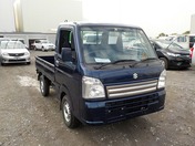 It is a picture of the navy blue suzuki carry truck in 2019,First Photo Stock No.Y028791