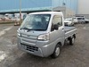 It is a picture of the silver daihatsu hijet dump in 2017,Sub Photo 2 Stock No.Y028905