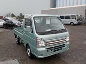It is a picture of the green suzuki carry truck in 2016,First Photo Stock No.Y029058