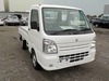 It is a picture of the white suzuki carry truck in 2018,Sub Photo 0 Stock No.Y029187