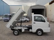 It is a picture of the white suzuki carry dump in 2020,First Photo Stock No.Y029530