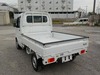 It is a picture of the white suzuki carry truck in 2011,Sub Photo 3 Stock No.Y029947