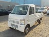 It is a picture of the white suzuki carry truck in 2012,Sub Photo 1 Stock No.Y029955
