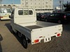 It is a picture of the white suzuki carry truck in 2012,Sub Photo 3 Stock No.Y029955