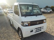 It is a picture of the white mitsubishi minicab truck in 2008,First Photo Stock No.Y029974