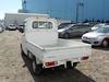 It is a picture of the white mitsubishi minicab truck in 2005,Sub Photo 3 Stock No.Y030085