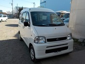 It is a picture of the white daihatsu hijet passenger van in 2001,First Photo Stock No.Y030098