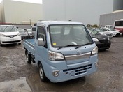 It is a picture of the blue daihatsu hijet truck in 2014,First Photo Stock No.Y030124