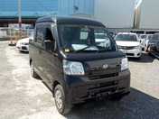 It is a picture of the black daihatsu hijet deck van in 2014,First Photo Stock No.Y030355