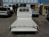 It is a picture of the white suzuki carry truck in 2004,Sub Photo 4 Stock No.Y030492