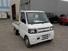 It is a picture of the white mitsubishi minicab dump in 2010,Sub Photo 1 Stock No.Y030563
