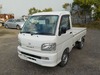 It is a picture of the white daihatsu hijet truck in 2002,Sub Photo 1 Stock No.Y030936