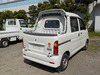 It is a picture of the white daihatsu hijet deck van in 2002,Sub Photo 2 Stock No.Y031011