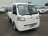 It is a picture of the white daihatsu hijet truck in 2019,Sub Photo 0 Stock No.Y032113