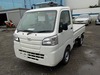 It is a picture of the white daihatsu hijet truck in 2019,Sub Photo 1 Stock No.Y032113