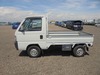 It is a picture of the white honda acty truck in 1996,Sub Photo 3 Stock No.Y032362