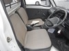It is a picture of the white suzuki carry truck in 1994,Sub Photo 5 Stock No.Y032364