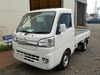 It is a picture of the white daihatsu hijet truck in 2018,Sub Photo 1 Stock No.Y032462