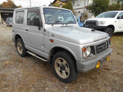 It is a picture of the silver suzuki jimny in 1996,First Photo Stock No.Y032606
