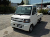 It is a picture of the white mitsubishi minicab truck in 2010,Sub Photo 1 Stock No.Y032623