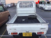 It is a picture of the white suzuki carry truck in 1992,Sub Photo 34 Stock No.Y032675