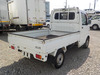 It is a picture of the white suzuki carry truck in 2004,Sub Photo 2 Stock No.Y032762