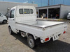 It is a picture of the white suzuki carry truck in 2002,Sub Photo 3 Stock No.Y033010