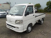 It is a picture of the white daihatsu hijet truck in 2000,Sub Photo 1 Stock No.Y033306
