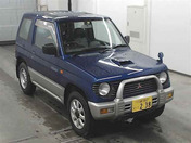 It is a picture of the blue mitsubishi pajero mini in 1996,First Photo Stock No.Y033514