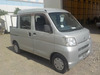 It is a picture of the silver daihatsu hijet deck van in 2007,Sub Photo 0 Stock No.Y033830