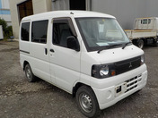 It is a picture of the white mitsubishi minicab passenger van in 2009,First Photo Stock No.Y033881