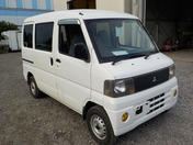 It is a picture of the white mitsubishi minicab passenger van in 2003,First Photo Stock No.Y033883