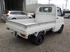 It is a picture of the white mitsubishi minicab truck in 2001,Sub Photo 2 Stock No.Y033957