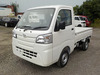 It is a picture of the white daihatsu hijet  truck in 2020,Sub Photo 1 Stock No.Y033975