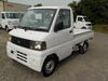 It is a picture of the white mitsubishi minicab truck in 2001,Sub Photo 11 Stock No.Y034116
