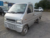 It is a picture of the silver suzuki carry truck in 2002,Sub Photo 1 Stock No.Y034213
