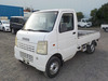 It is a picture of the white suzuki carry truck in 2002,Sub Photo 1 Stock No.Y034214