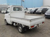 It is a picture of the white nissan clipper  truck in 2005,Sub Photo 3 Stock No.Y034304