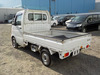 It is a picture of the white suzuki carry truck in 2002,Sub Photo 3 Stock No.Y034334
