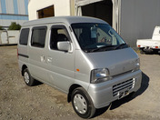 It is a picture of the silver suzuki every passenger van in 2004,First Photo Stock No.Y034487